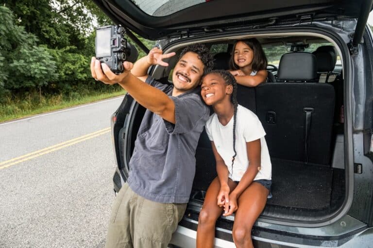 budget travel divorced parents